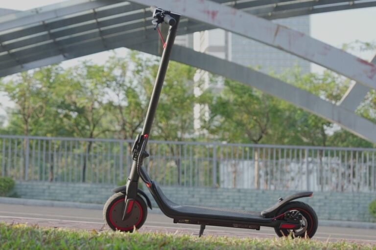iScooter i8M Electric Scooter Review