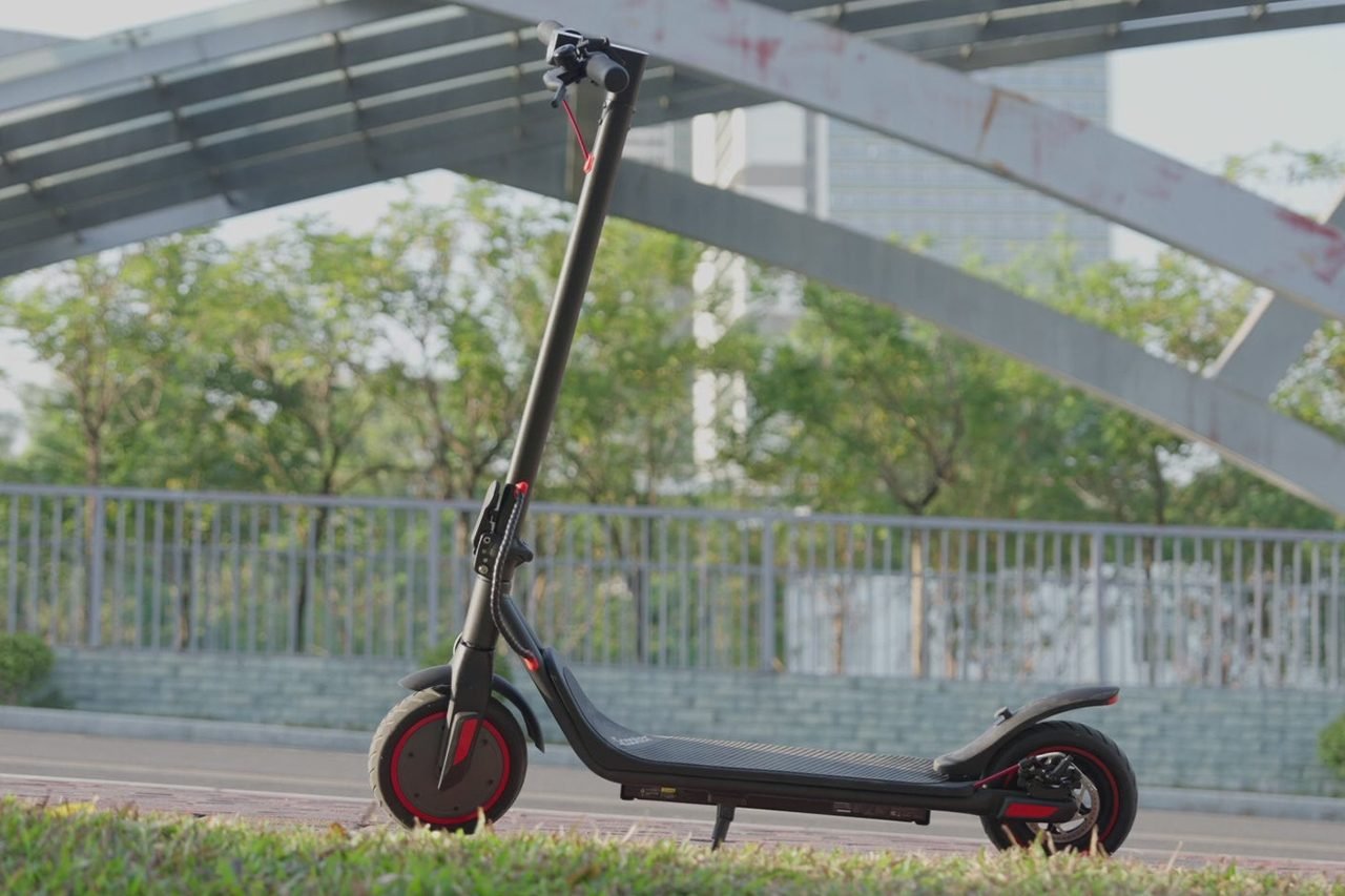 iScooter i8M Electric Scooter Review