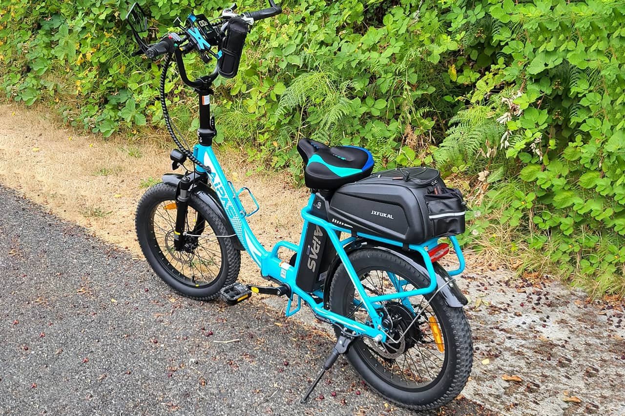 Aipas A4 Folding Electric Bike Review: Small Frame, Big 1000W Fun