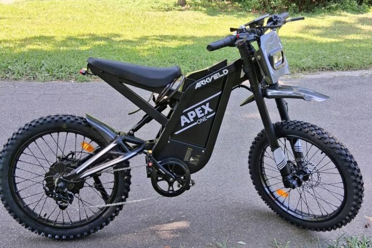Arkveld Apex1 Review: 3,000W Power, 1,536Wh Battery, 40-MPH Thrills